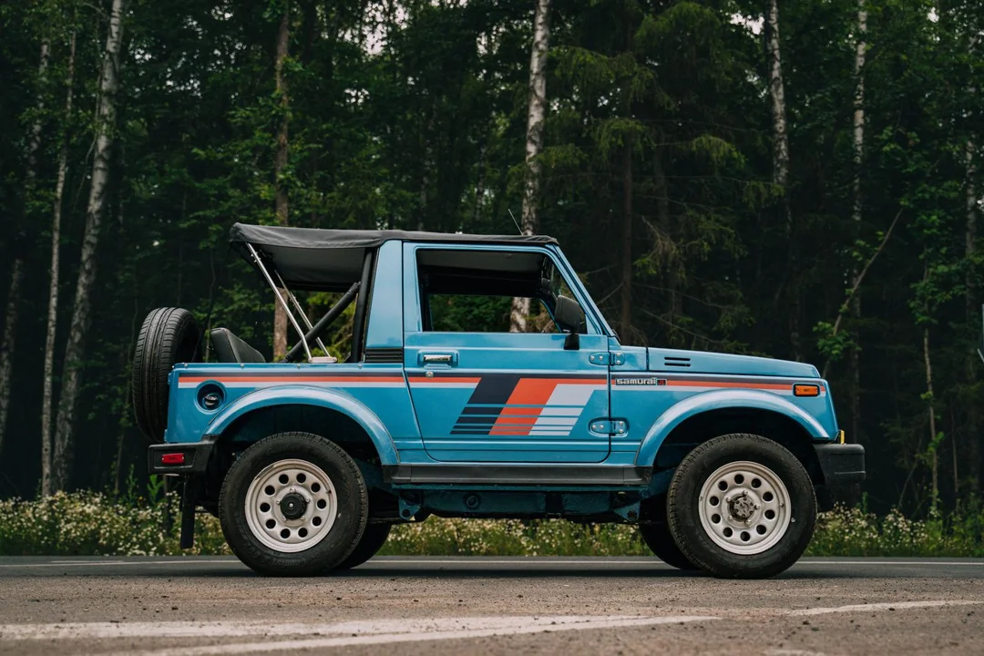 Suzuki Samurai